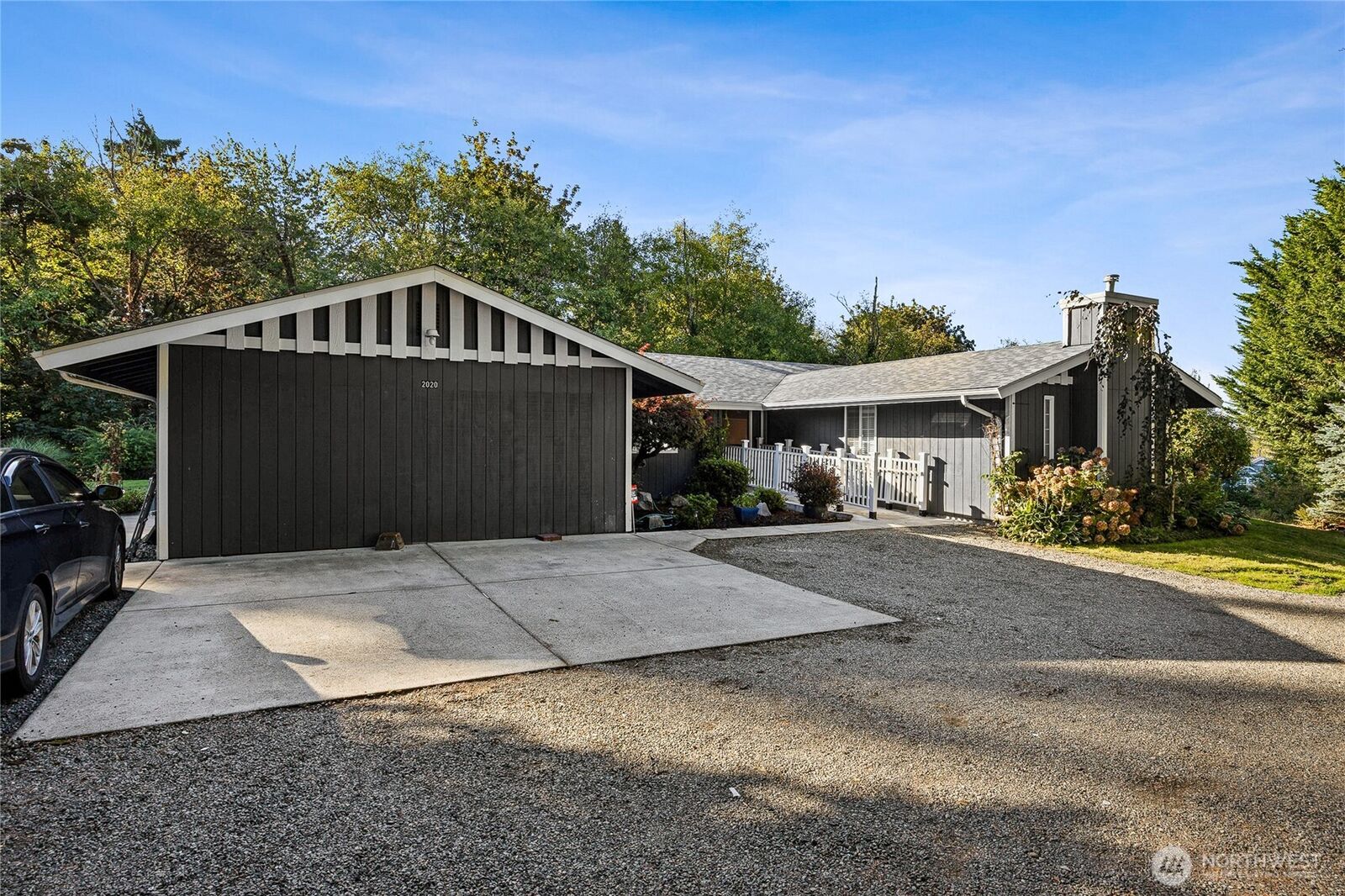 Property Photo:  2020  10th St Place SW  WA 98371