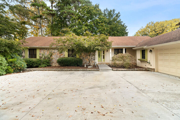 Property Photo:  3422 Ramblewood Circle NW  TN 37312 