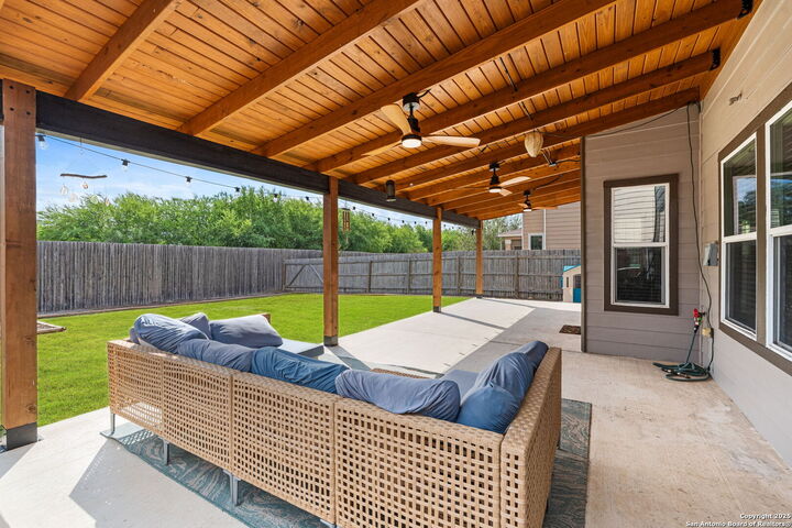 Property Photo: 7814 Blackhawk TX 78253