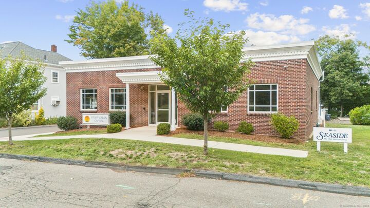 698 Main Street  Branford CT 06405 photo