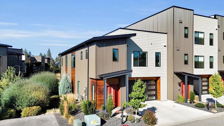 Property Photo: 4315 E 24th Ln WA 99223