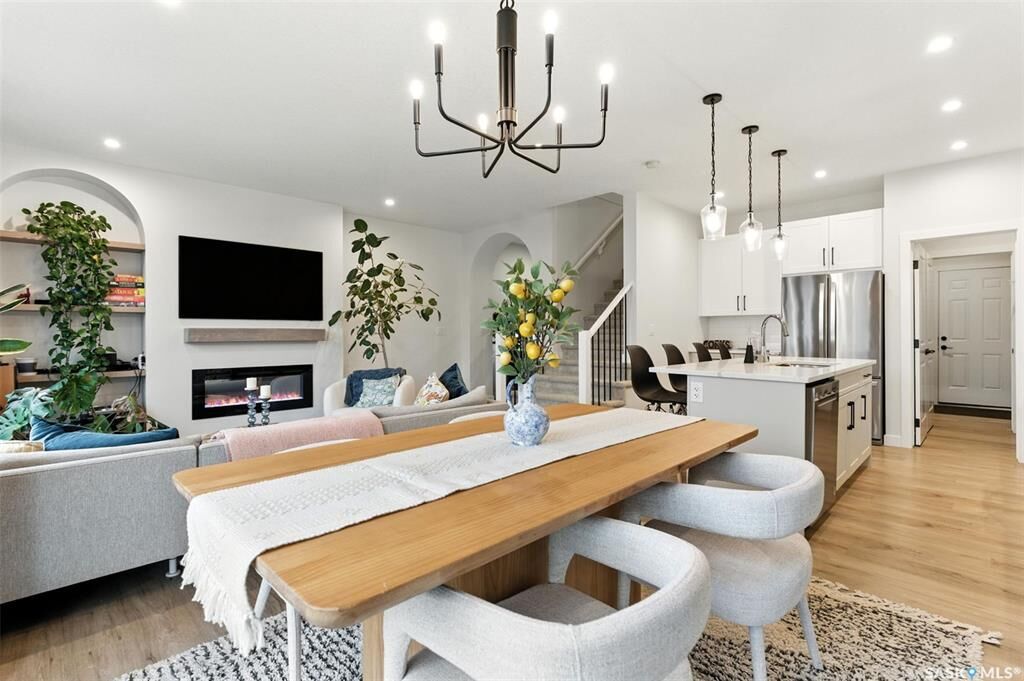 Property Photo:  227 Prasad Manor  SK S7V 1L4 
