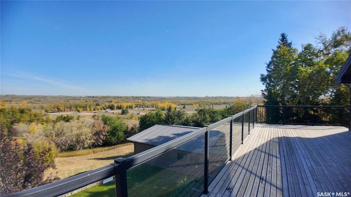 Property Photo:  6 1st Avenue E  SK S0M 0E0 