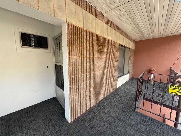 Property Photo:  203 N Mill #307  WA 99111 