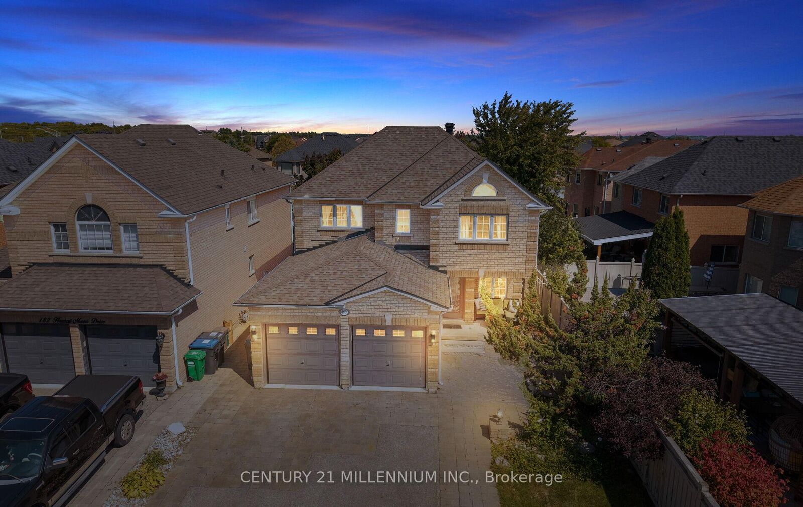 Property Photo:  180 Harvest Moon Drive  ON L7E 2X6 