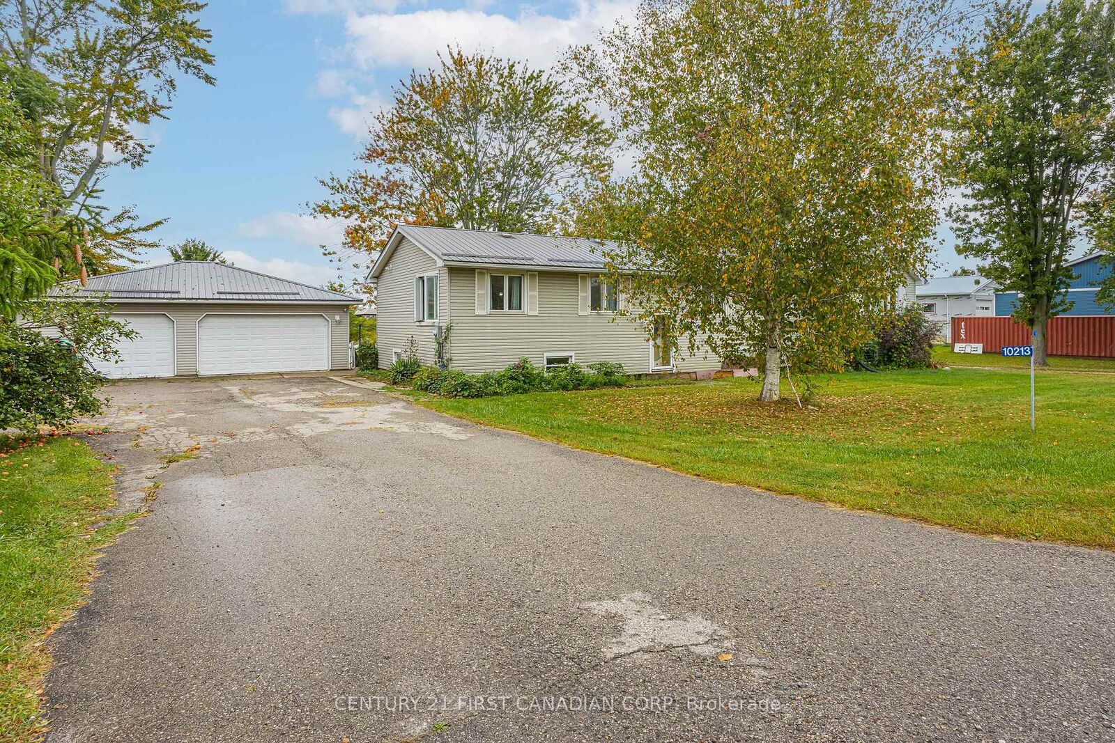 Property Photo:  10213 Iona Road  ON N0L 1P0 