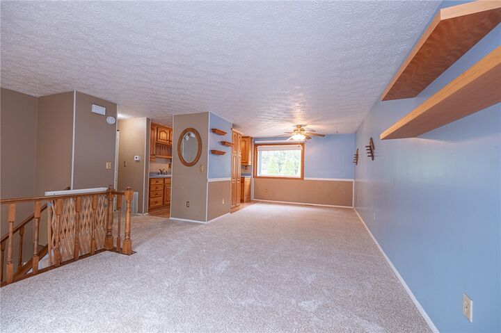 Property Photo:  410 Anna Marie Dr  PA 16066 