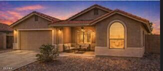 Property Photo:  907 E Lincolnwood Circle  AZ 85194 