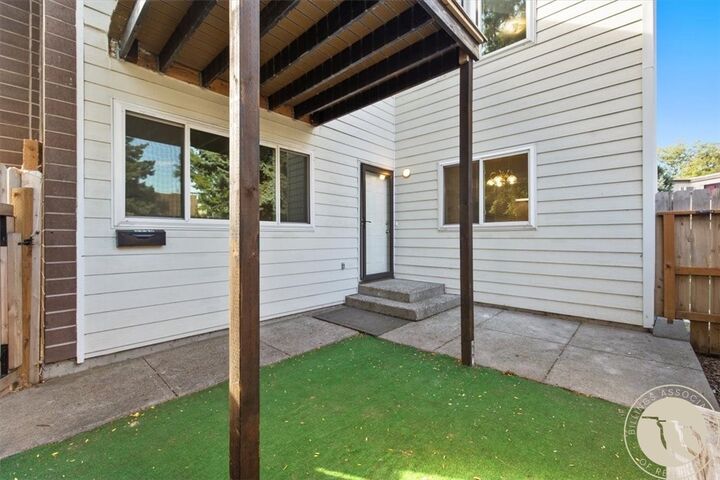 Property Photo:  2230 Avenue C  MT 59102 
