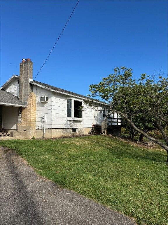 Property Photo:  1207 Talmadge Hill Road S  NY 14892 