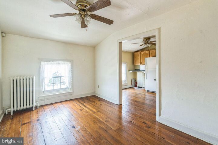 Property Photo:  349 W State Street 3  PA 19063 