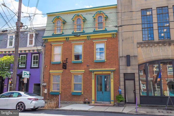 36 W Pomfret Street  Carlisle PA 17013 photo
