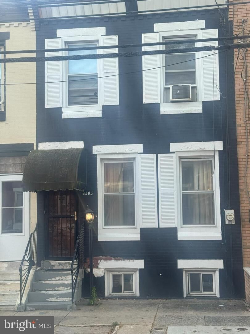 Property Photo:  3206 Wharton Street  PA 19146 
