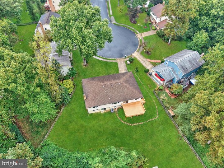 Property Photo:  12220 Redwood Court  VA 22192 