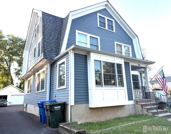 Property Photo:  314 3rd Street  NJ 08812 