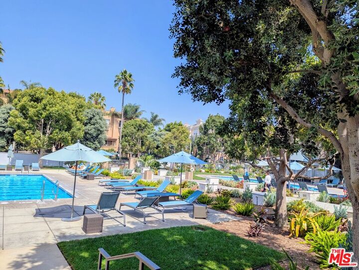7100 Playa Vista Dr  Playa Vista CA 90094 photo