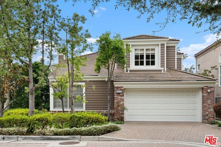 Property Photo:  11830 Folkstone Ln  CA 90077 