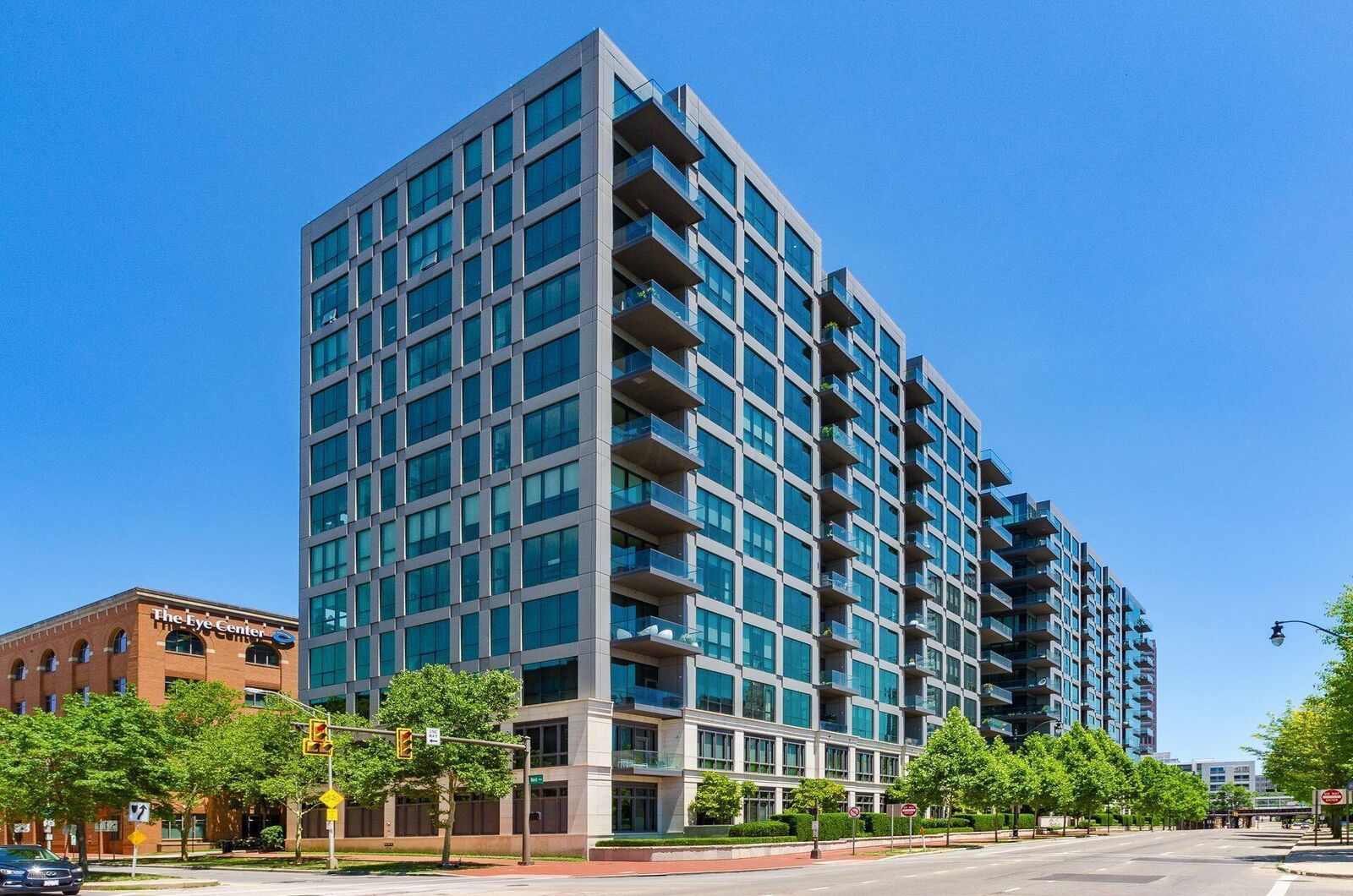 Property Photo:  250 W Spring Street  OH 43215 