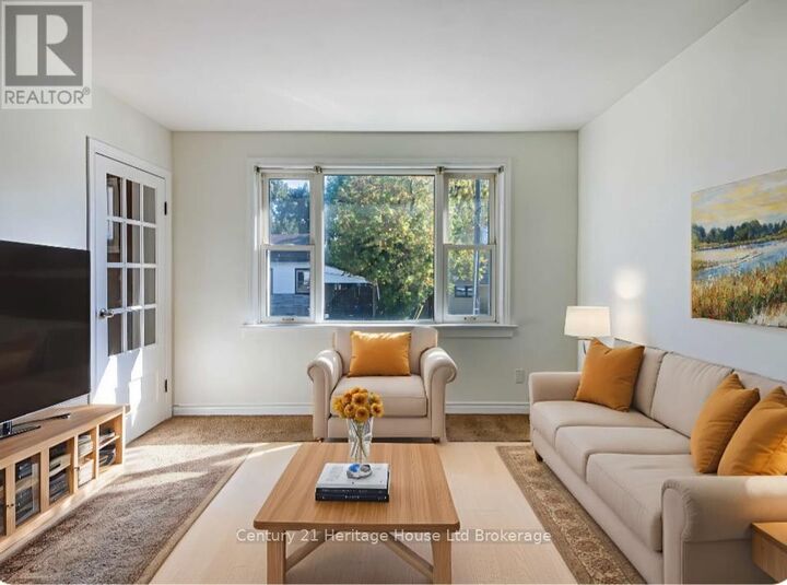 Photo de la propriété:  675 Miller Street  ON N4S 5K2 