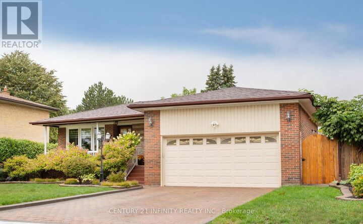 Photo de la propriété:  74 Portico Drive  ON M1G 3R6 
