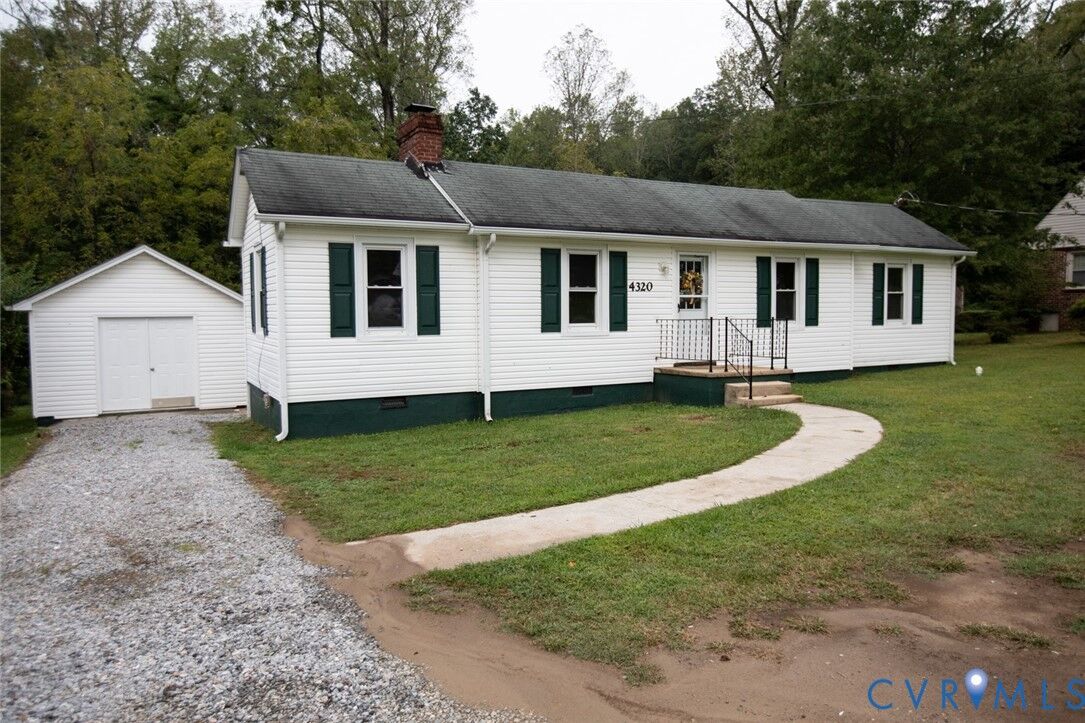 Property Photo:  4320 Main Street  VA 23937 