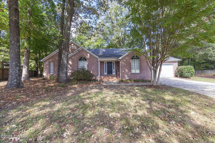 11 Deer Pointe  Jackson TN 38305 photo