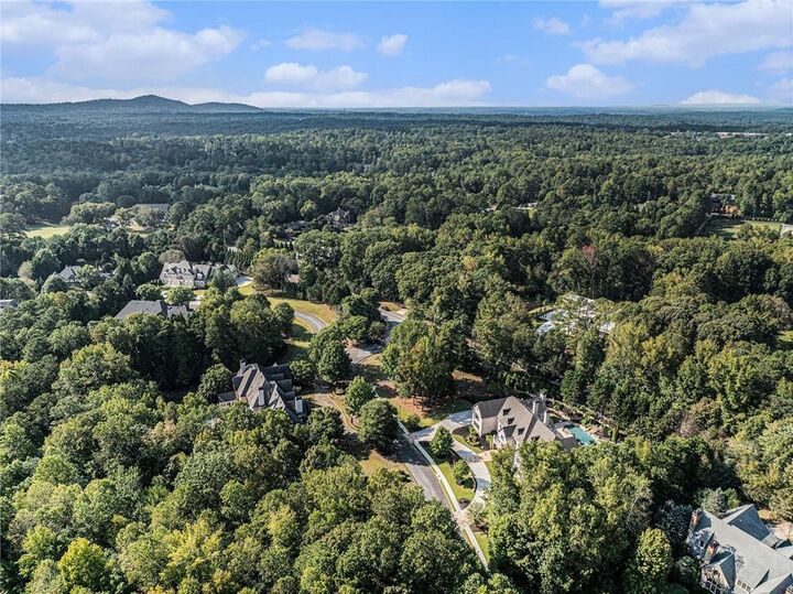 Property Photo:  5005 Heatherwood Court  GA 30075 