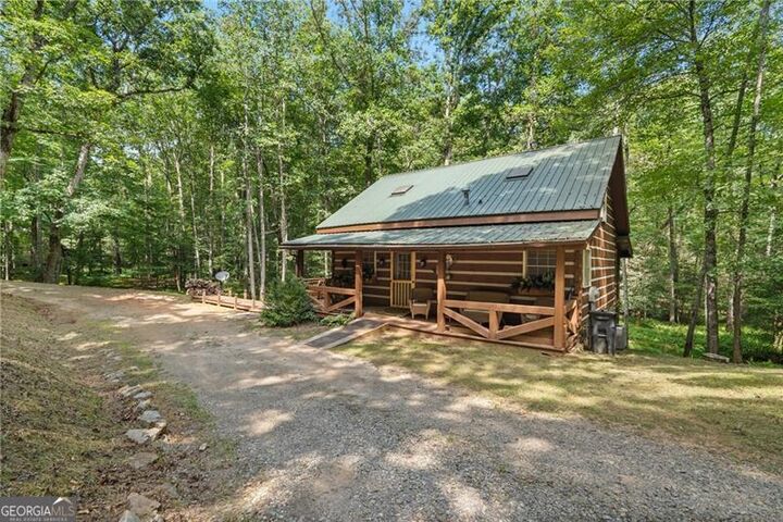 Property Photo:  136 Honeysuckle Way  GA 30513 
