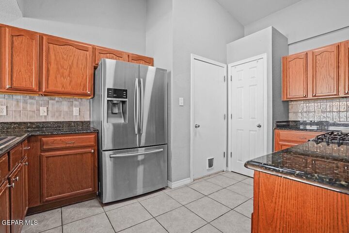Property Photo:  2805 Bear Rock Place  TX 79938 