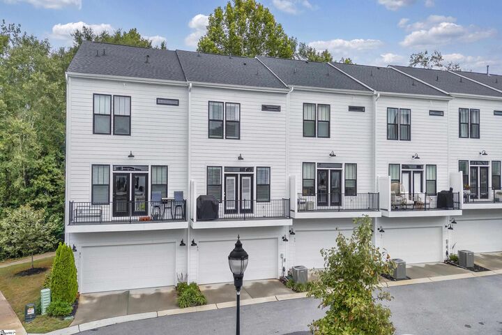 Property Photo:  63 Millside Circle  SC 29605 