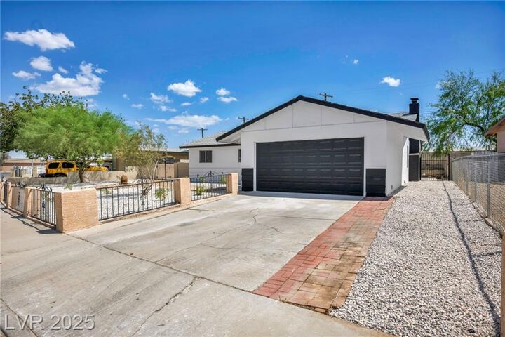 Property Photo:  4805 Terra Linda Avenue  NV 89120 