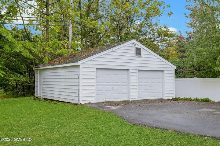 Property Photo: 49 Circle Drive CT 06830