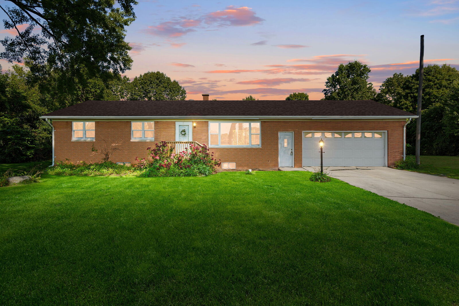 Property Photo:  865 W 200  IN 46350 