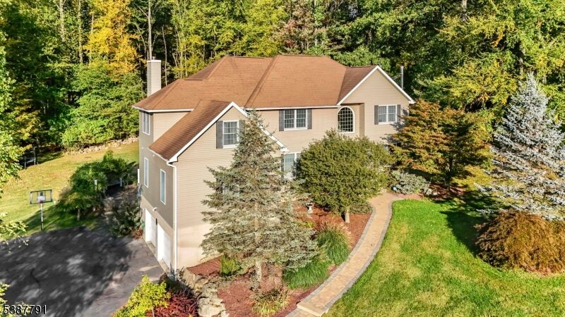 Property Photo:  14 Sabine Ln  NJ 07416 