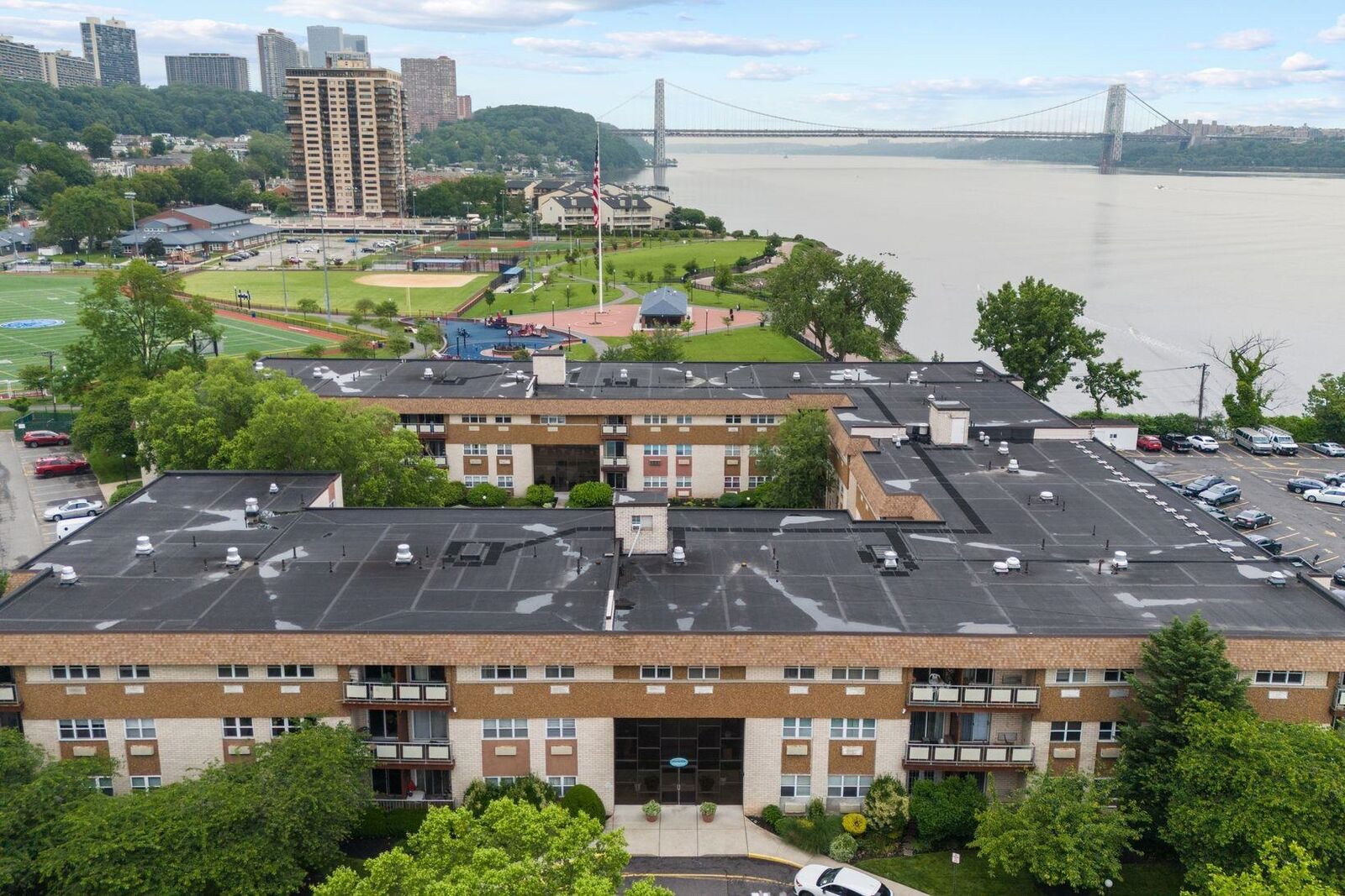 Property Photo: 1111 River Rd F26 NJ 07020