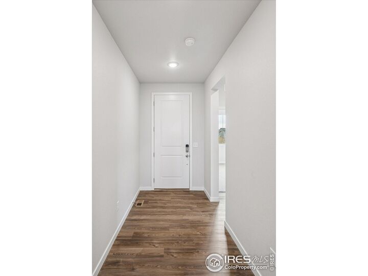 Property Photo:  858 Mesic Ln  CO 80550 