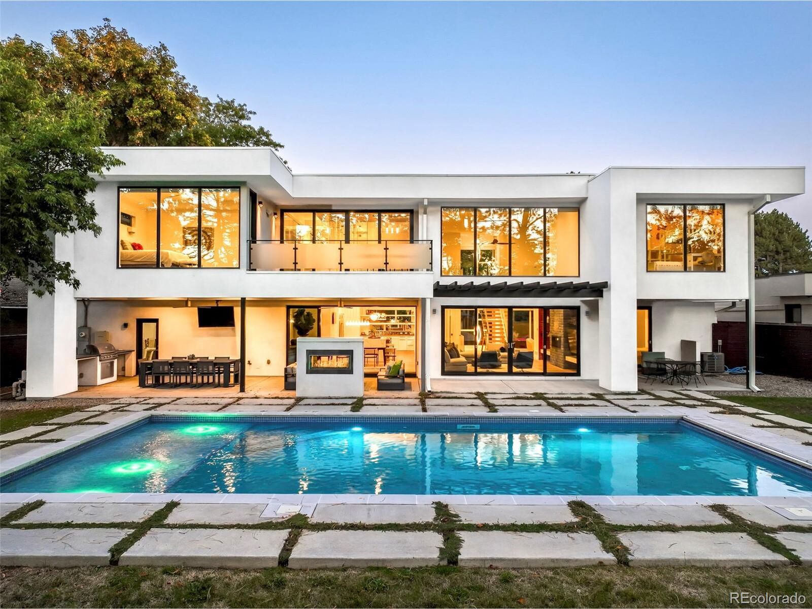 Property Photo: 221 S Forest St CO 80246