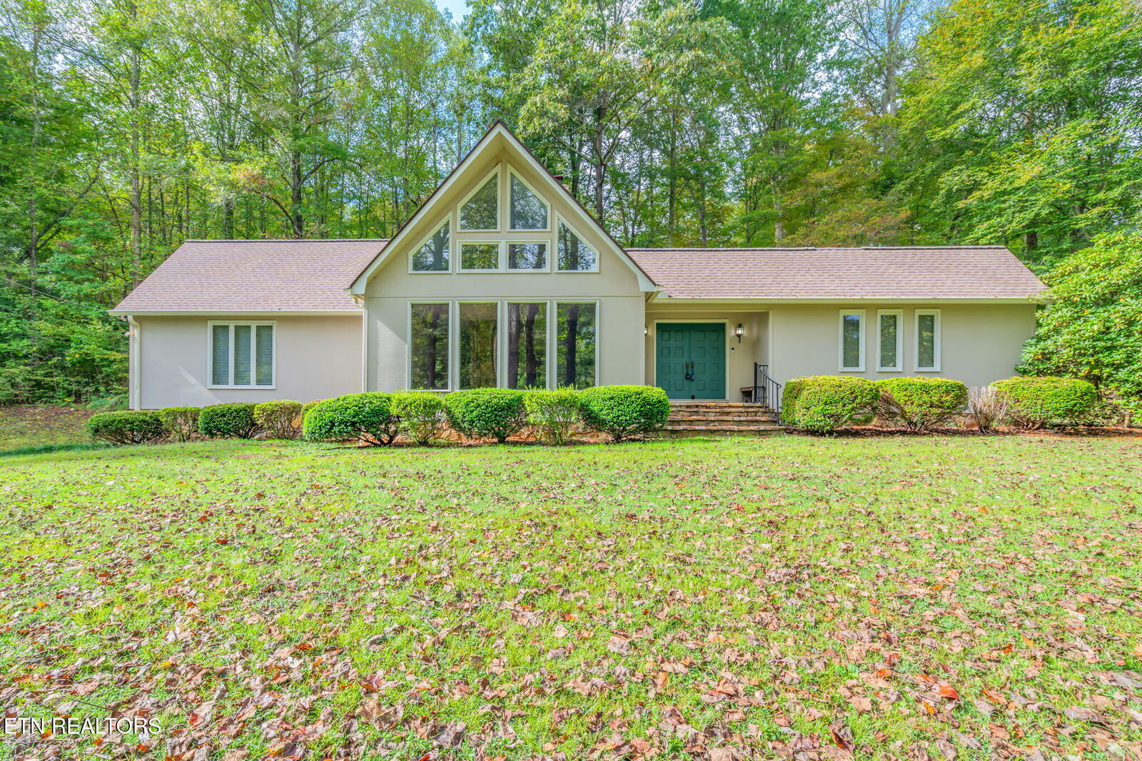 Property Photo: 4969 Back Valley Rd TN 37870