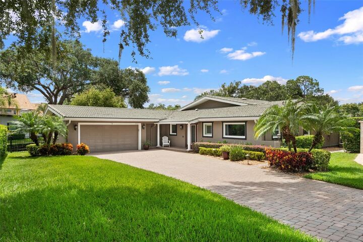 Property Photo: 9070 Ron Den Lane FL 34786