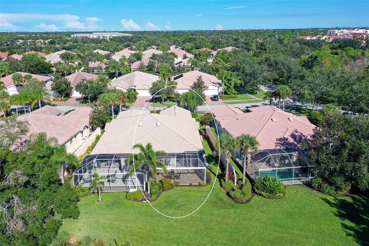 Property Photo: 7541 Pesaro Drive FL 34238