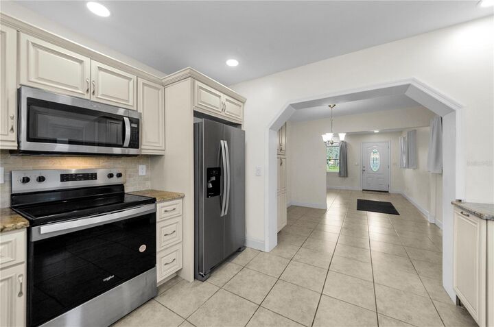 Property Photo:  7208 Oelsner Street  FL 34652 