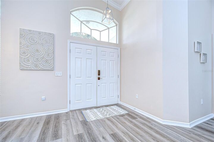Property Photo: 4837 Eagle Cove Boulevard FL 34685