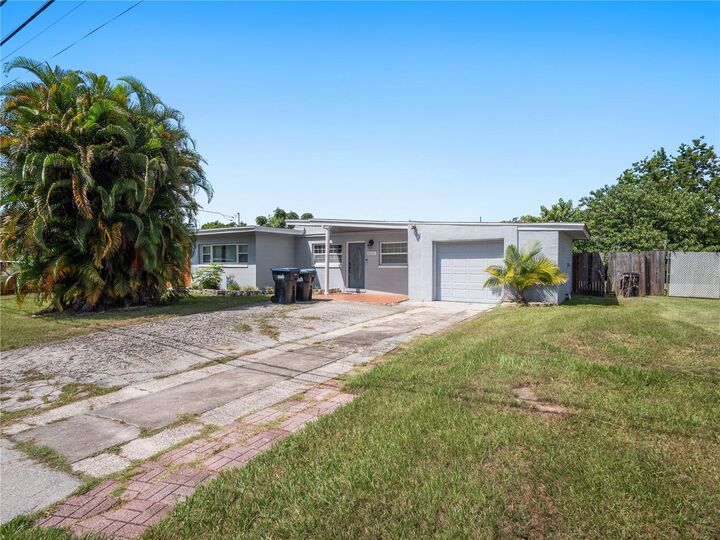 Property Photo:  6021 Yucatan Drive  FL 32807 