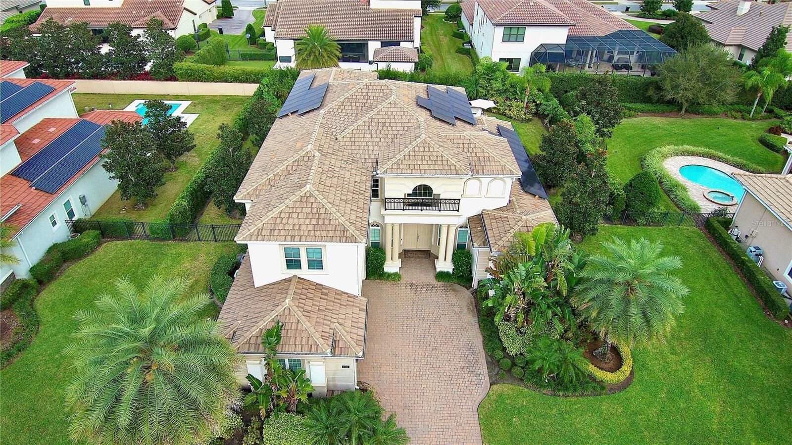 Property Photo: 6219 Tiroco Way FL 34786