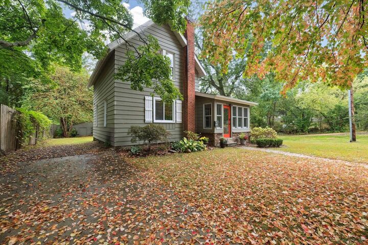 Property Photo:  519 S Main Street  MI 48381