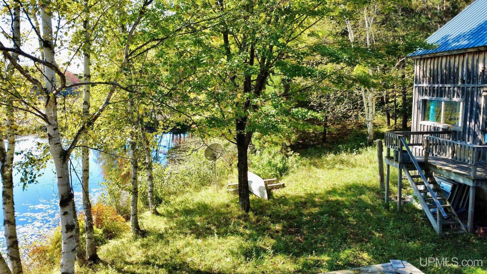 Property Photo:  25307 Dover Road  MI 49913 