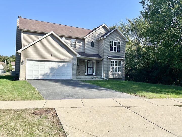 Property Photo:  4520 W Lawn Avenue  IL 60055 