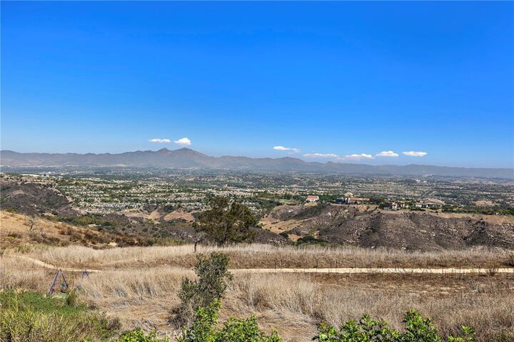 Property Photo:  3058 Nestall Road  CA 92651 