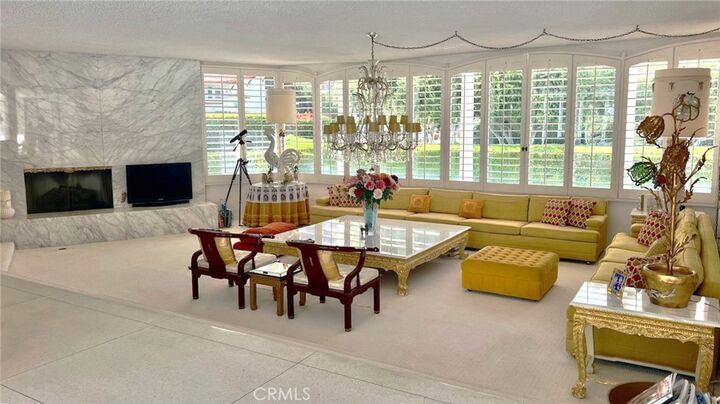 Property Photo:  300 S Patencio Road  CA 92262 