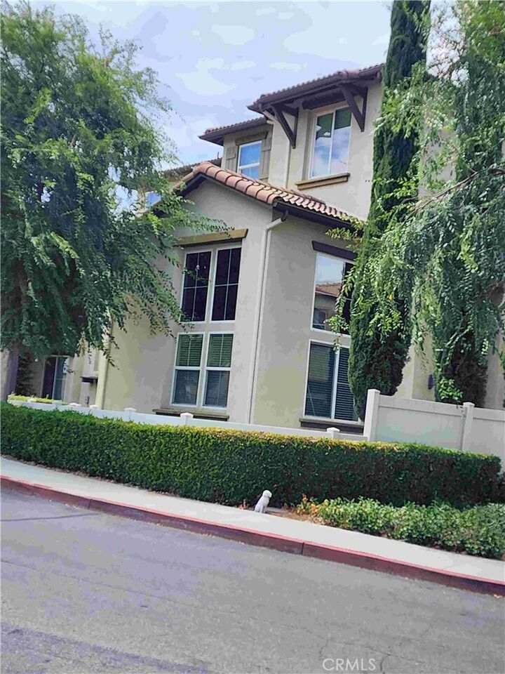 Property Photo:  33760 Willow Haven 101  CA 92563 